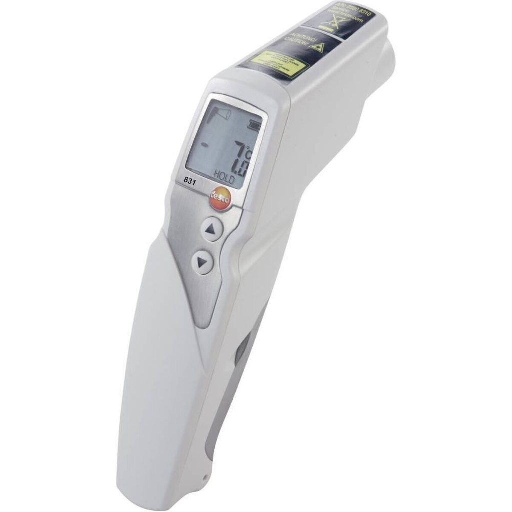 Test du thermomètre infrarouge testo 831