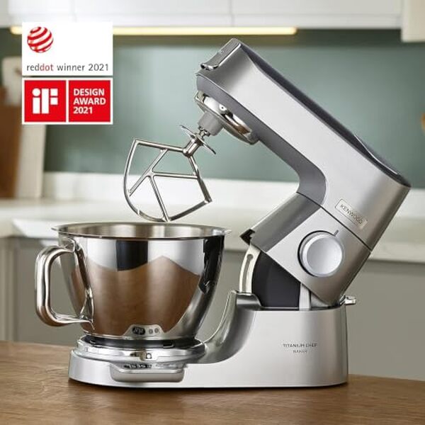 Découvrez notre test complet du robot pâtissier Kenwood Titanium Chef Baker KVC85.004SI 1200W : performances, fonctionnalités et verdict détaillé pour vos pâtisseries maison. 