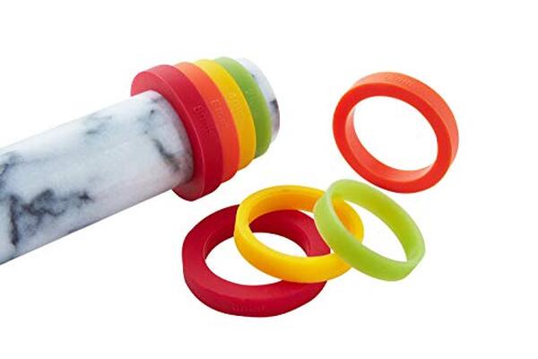 Découvrez notre test du rouleau à pâtisserie réglable JEmarble : précision, qualité et performance pour vos préparations culinaires. 